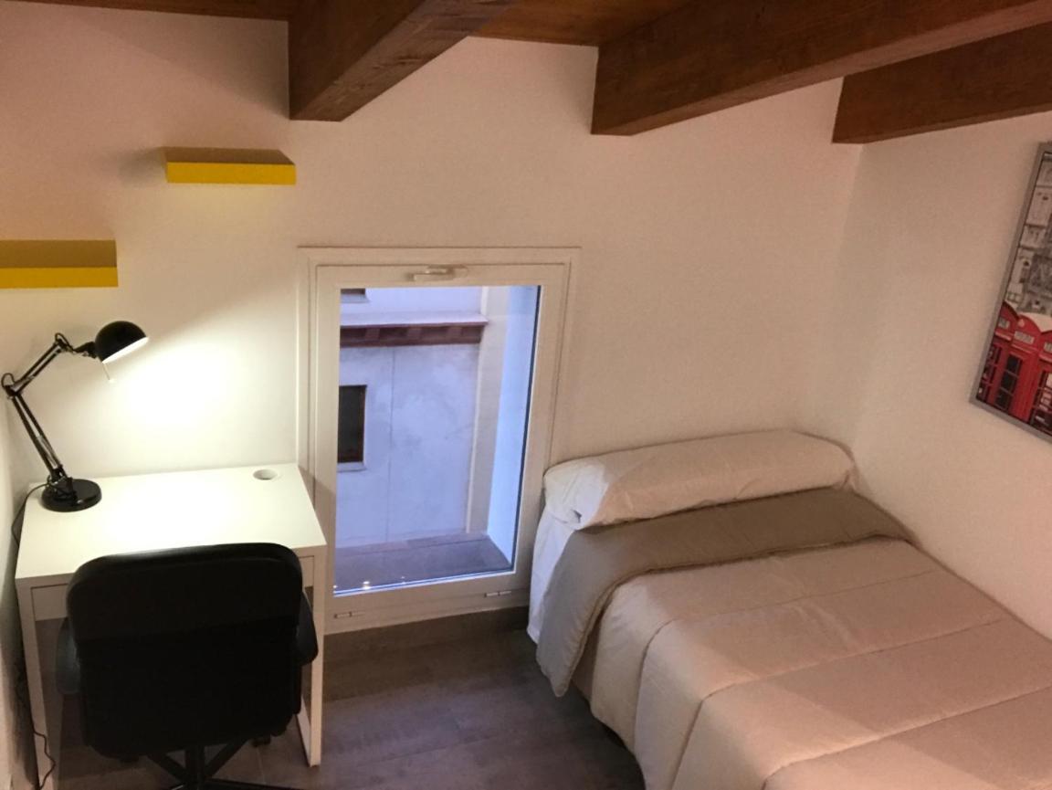 Atico Acogedor Lujoso Check-In 24H Penthouse 5 Planta 5 Lejlighed Zaragoza Eksteriør billede